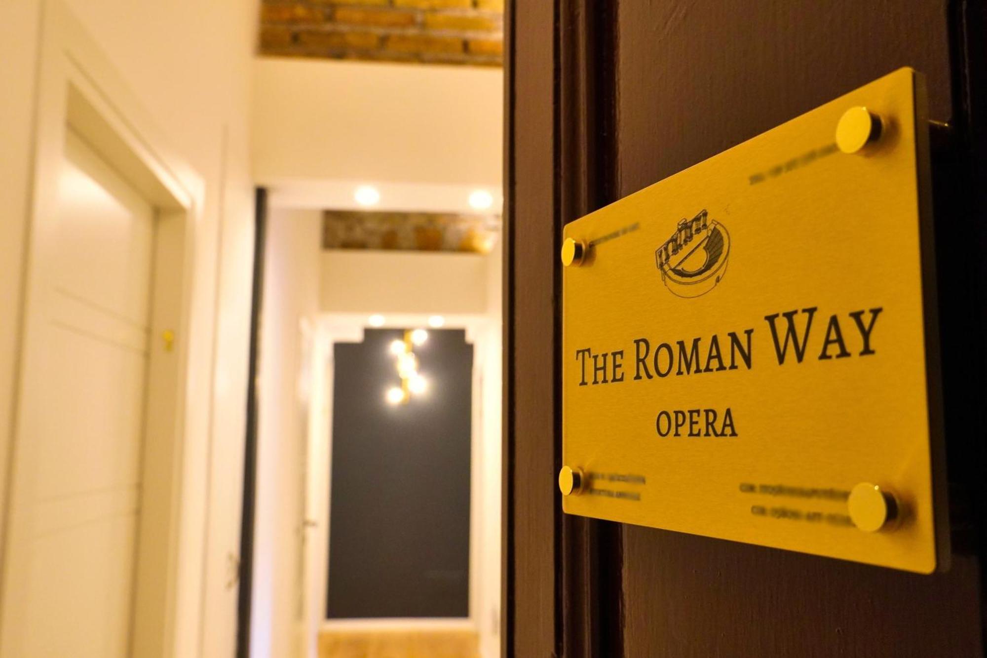 The Roman Way Opera Kültér fotó